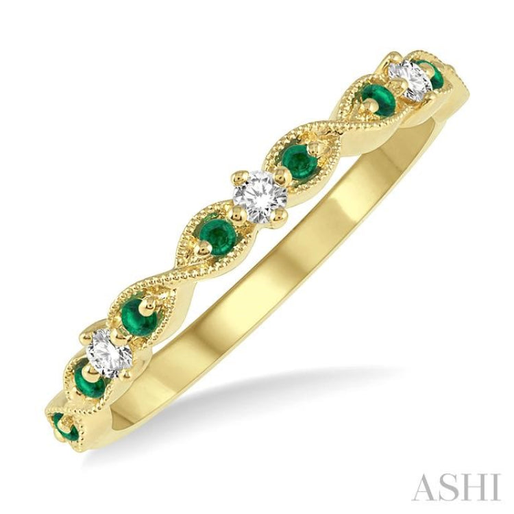 1.35 MM Emerald and 1/10 Ctw Round Cut Diamond Precious Wedding Band in 14K Yellow Gold