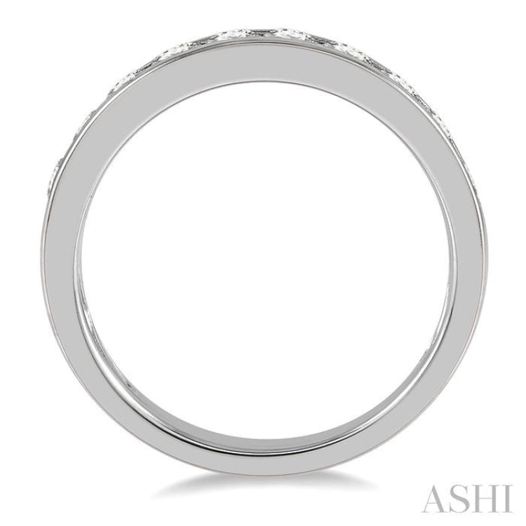 3/4 Ctw Channel Set 11 Stone Round Cut Diamond Wedding Band in 14K White Gold