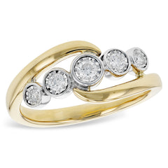 14KT Gold Ladies Diamond Ring