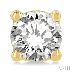 3/4 Ctw Round Cut Diamond Stud Earrings in 14K Yellow Gold