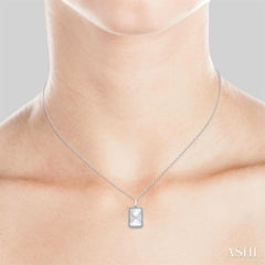 1/20 Ctw Rectangle fluted medallion Round Cut Diamond Pirouette Pendant With Chain in Sterling Silver