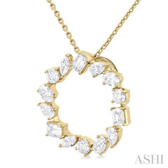 1 Ctw Circle Multi-Cut Diamond Fashion Pendant With Chain in 14K Yellow Gold