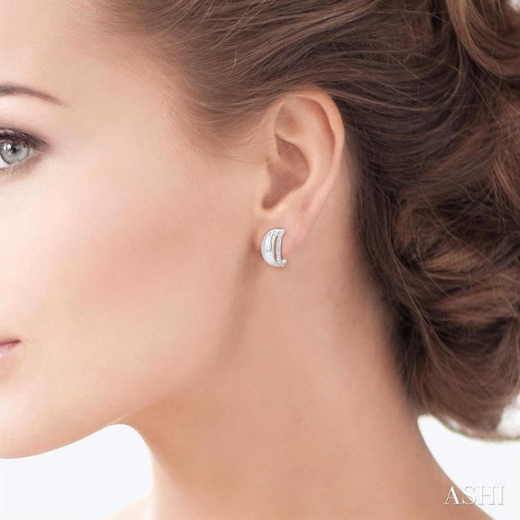 1/10 Ctw Split Dome Shape Round Cut Diamond Bold Half Hoop Earrings in Sterling Silver