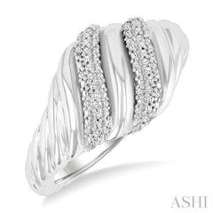 1/10 Ctw Bold Silver Twisted Rib Round Cut Diamond Pirouette Bold Fashion Band in Sterling Silver