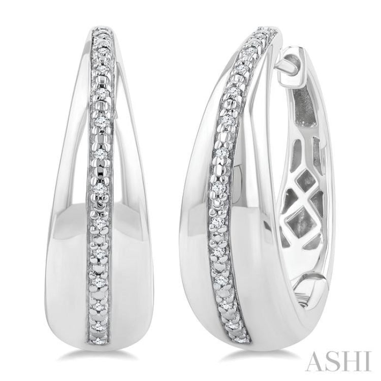 1/10 Ctw Bold Wide Round Cut Diamond Hoop Earrings in Sterling Silver