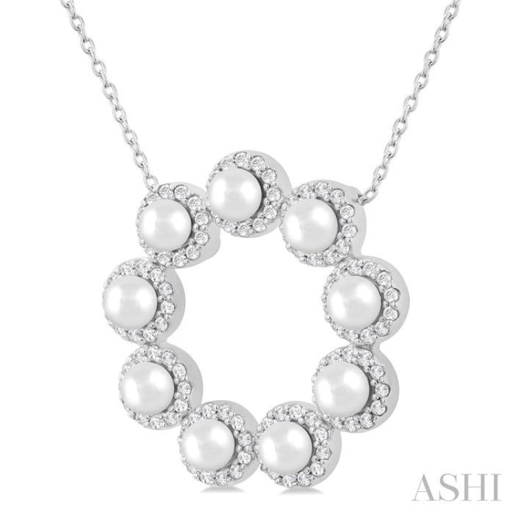 3 MM Round Shape Cultured Pearl and 1/3 Ctw Round Cut Diamond Halo Pendant With Chain in 14K White Gold