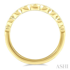 1/10 Ctw Marquise Mount Link Round Cut Diamond Wedding Band in 14K Yellow Gold