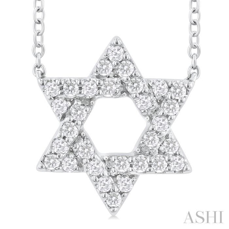1/4 Ctw Star of David Round Cut Diamond Fashion Pendant With Chain in 14K White Gold