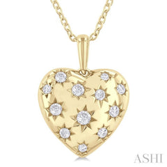 1/6 Ctw Bold Star Engraved Puffed Heart Round Cut Diamond Fashion Pendant With Chain in 10K Yellow Gold