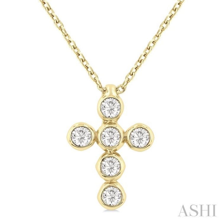 1/6 Ctw Round Cut Diamond 6-Stone Bezel Set Cross Pendant With Chain in 14K Yellow Gold