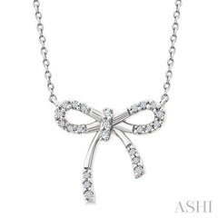 1/10 Ctw Bow Round Cut Diamond Fashion Pendant With Chain in Sterling Silver